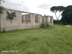Kiwanja Kinauzwa. Mbweni Zanzibar 