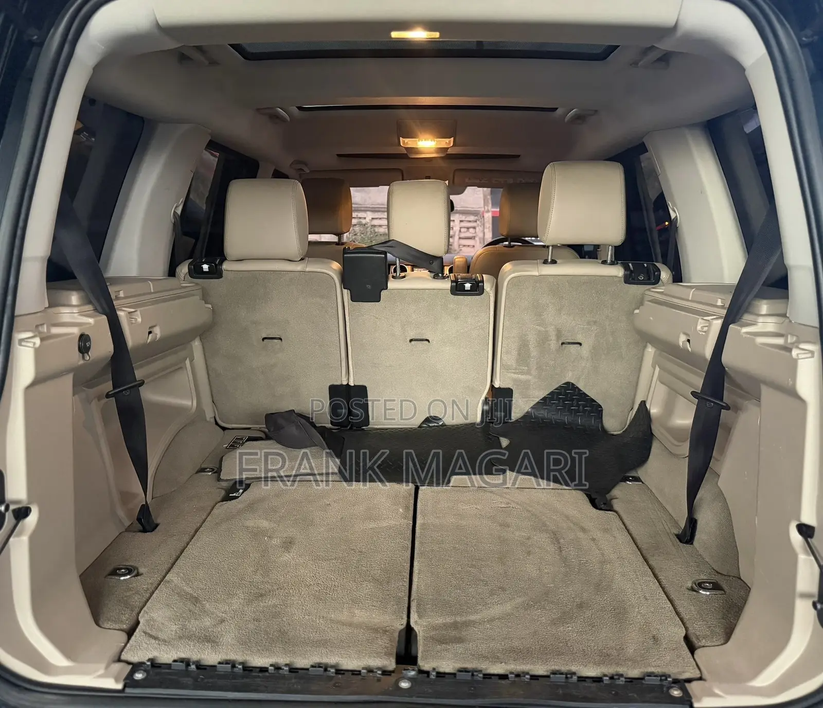 Land Rover Discovery 2013 Black