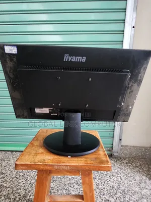 Iyama Frameless Monitor`