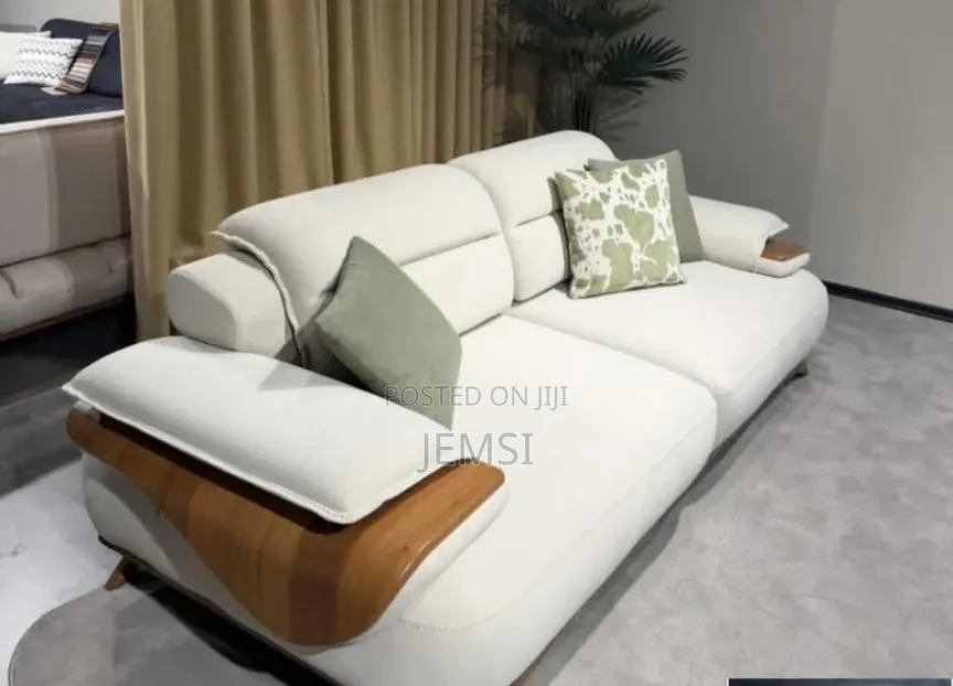 Modern and Luxury Sofaset