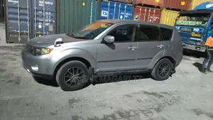 Mitsubishi Outlander 2010 Silver