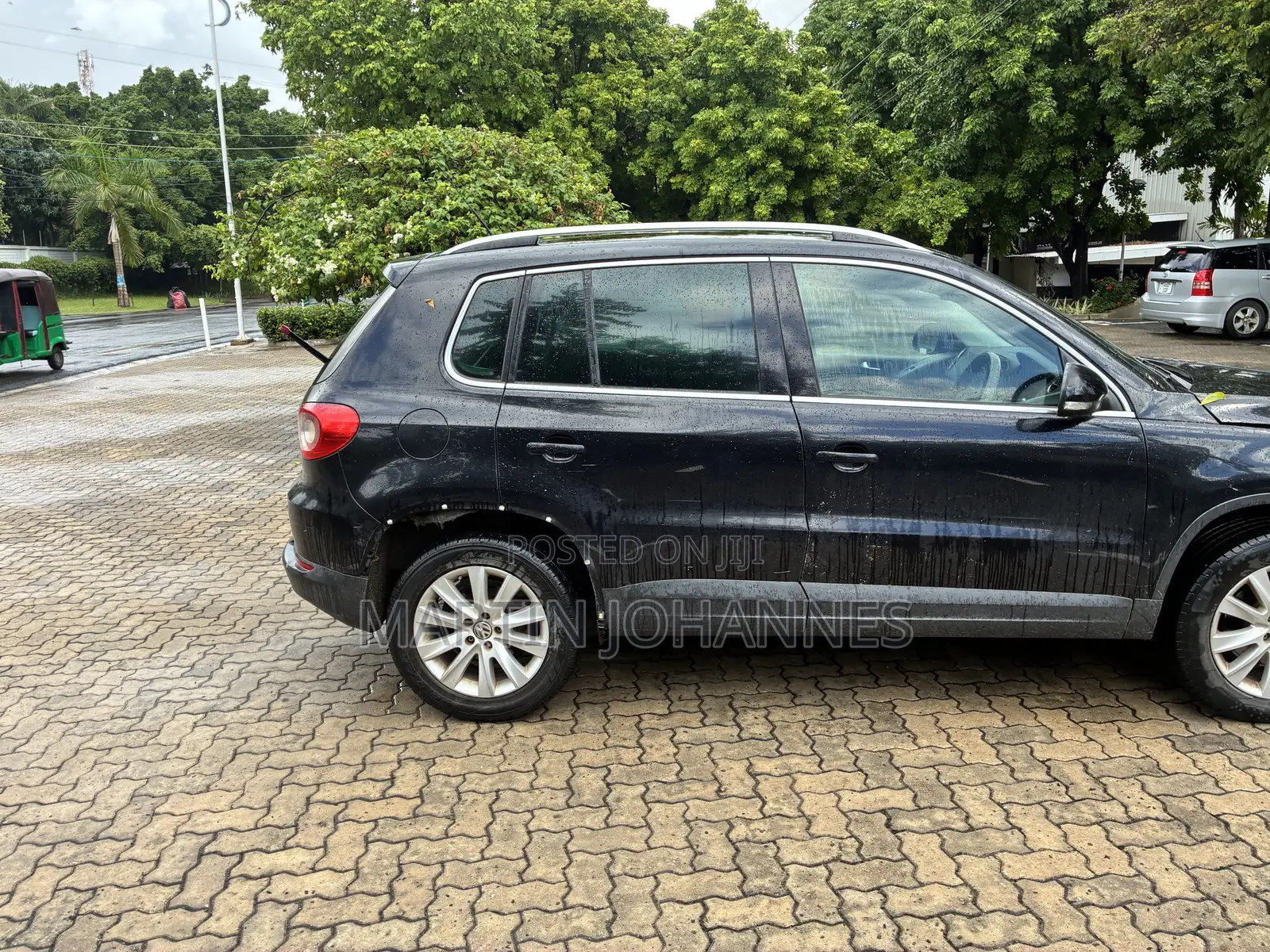 Volkswagen Tiguan 2.0 S 2009 Black