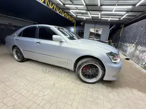 Toyota Crown 2006 Gray