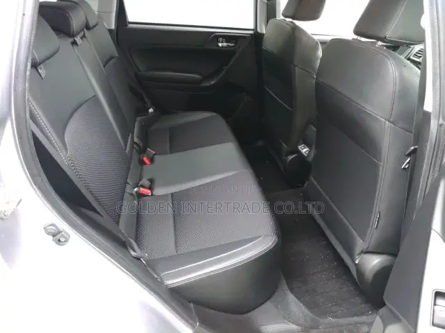 Subaru Forester 2.0XT Premium AWD 2016 Silver