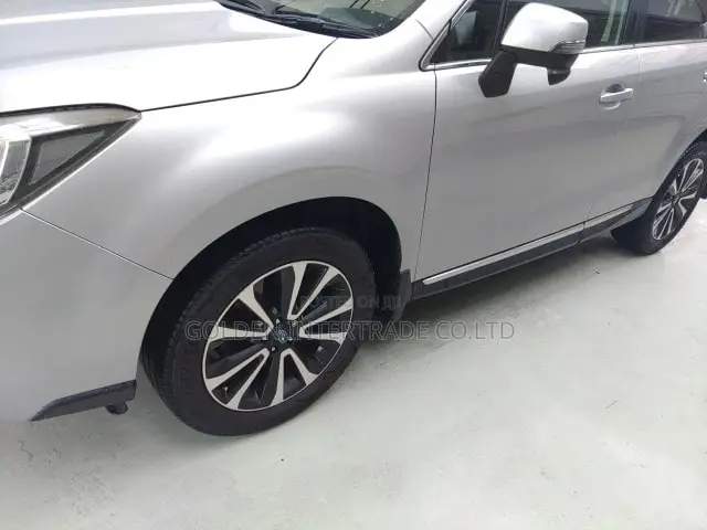 Subaru Forester 2.0XT Premium AWD 2016 Silver