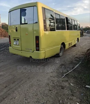 Nissan Civilian 2002 Yellow