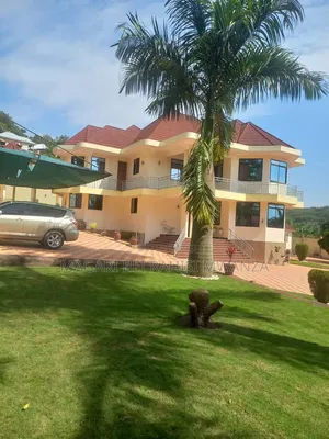 Furnished 7bdrm Mansion in Bwiru House, Nyamagana for sale