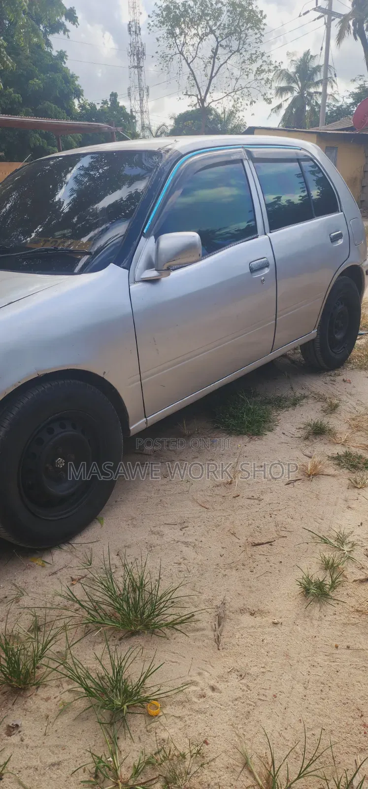 Toyota Starlet 1998 Silver
