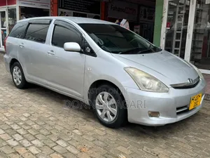 Toyota Wish 2006 Silver