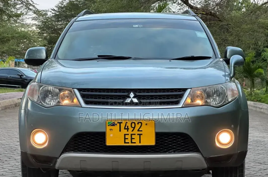 Mitsubishi Outlander 2006 Green