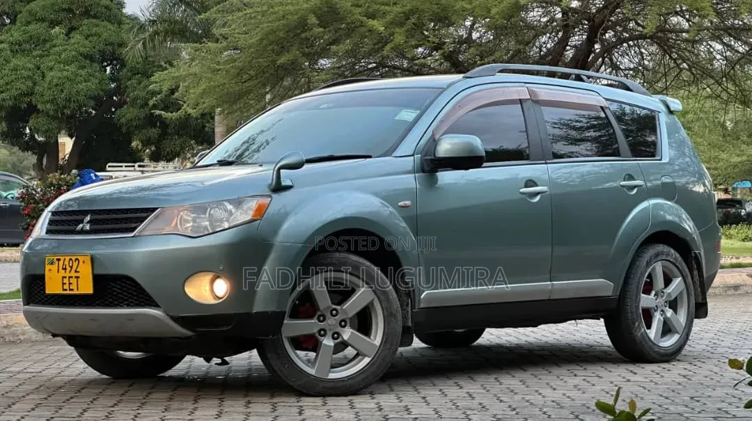Mitsubishi Outlander 2006 Green