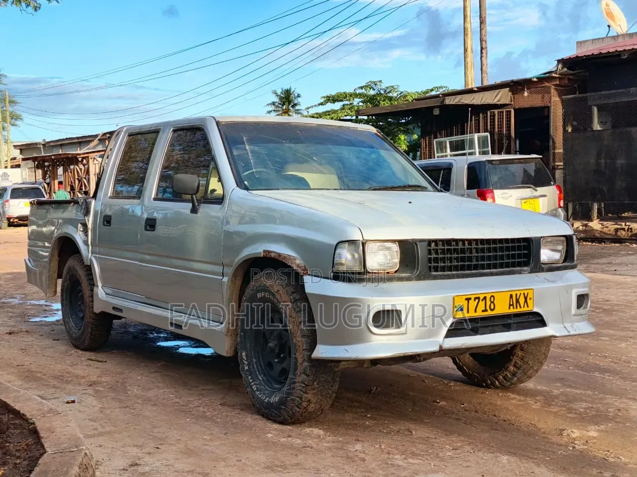 Isuzu KB 2000 Silver