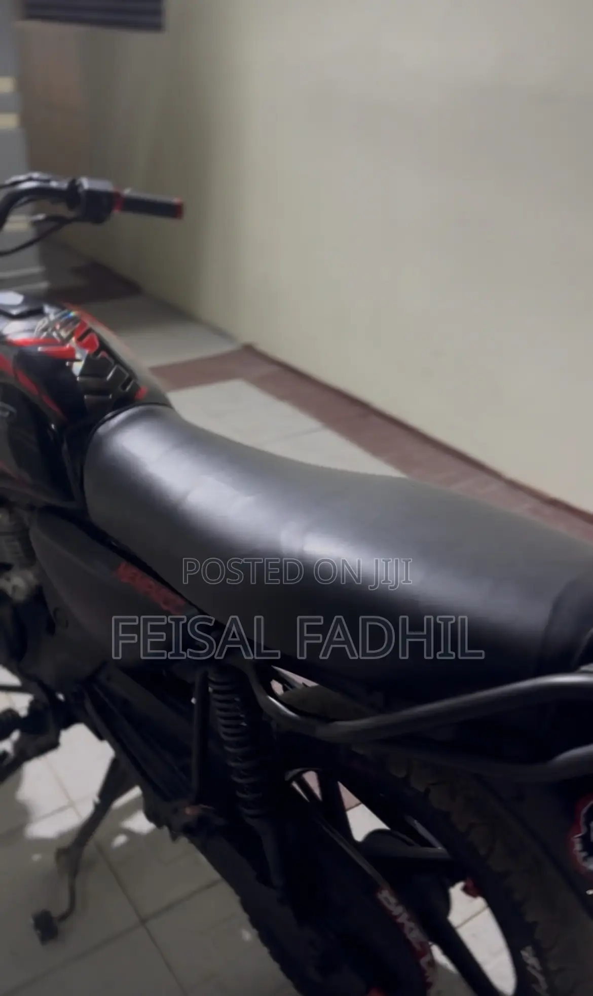 Bajaj Boxer X125 2023 Black