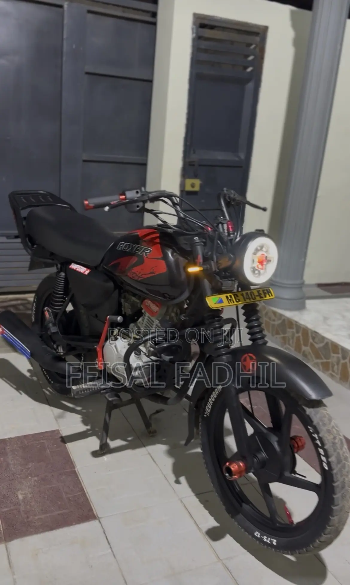 Bajaj Boxer X125 2023 Black