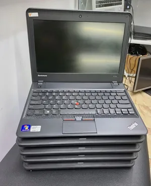 Laptop Lenovo ThinkPad X131e 4GB Intel Core 2 Duo SSD 128GB