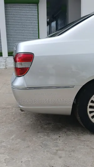 Toyota Brevis 2004 Silver