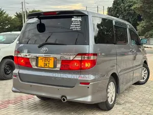 Toyota Alphard 2004 Gray