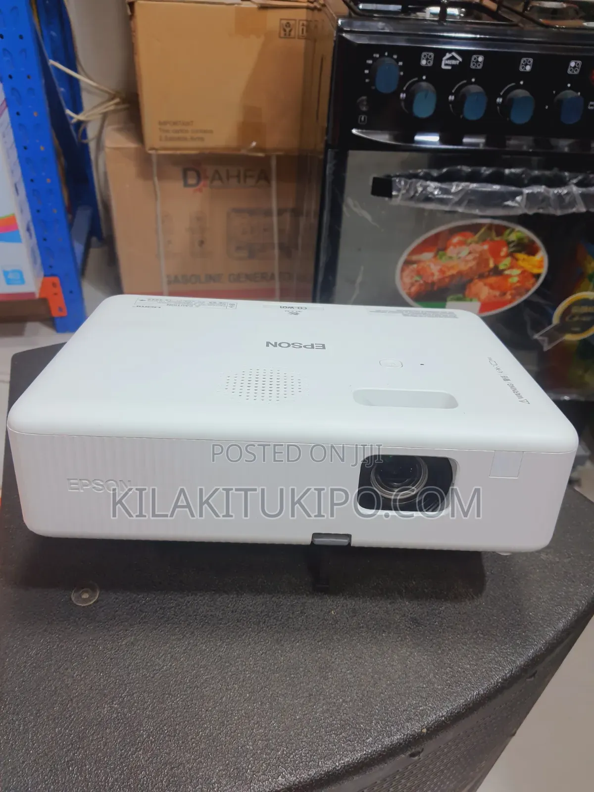 Co-W01 Epson Projector Smart Android in Good Condition