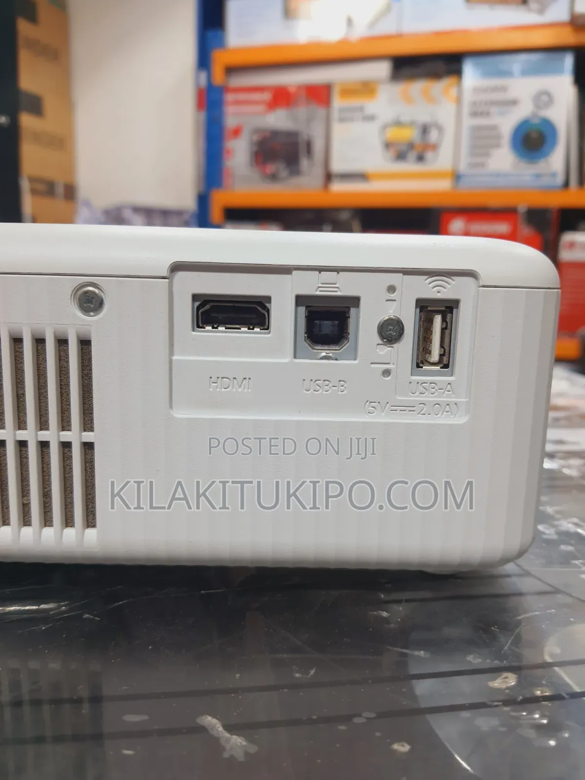Co-W01 Epson Projector Smart Android in Good Condition