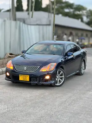 Toyota Crown 2009 Black