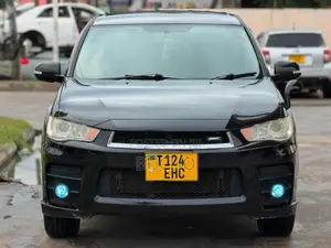 Mitsubishi Outlander 2011 Black
