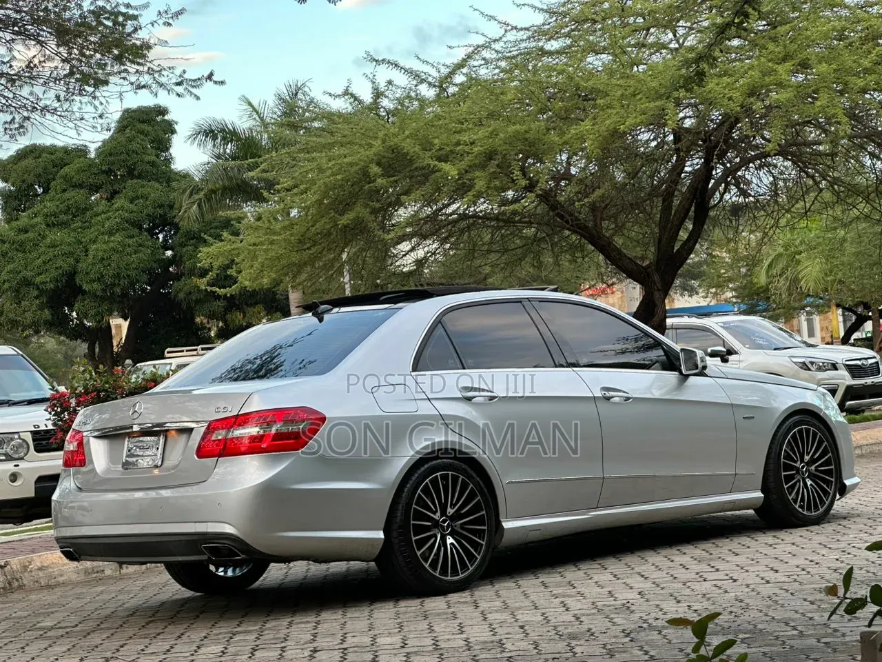 Mercedes-Benz E250 2011 Silver