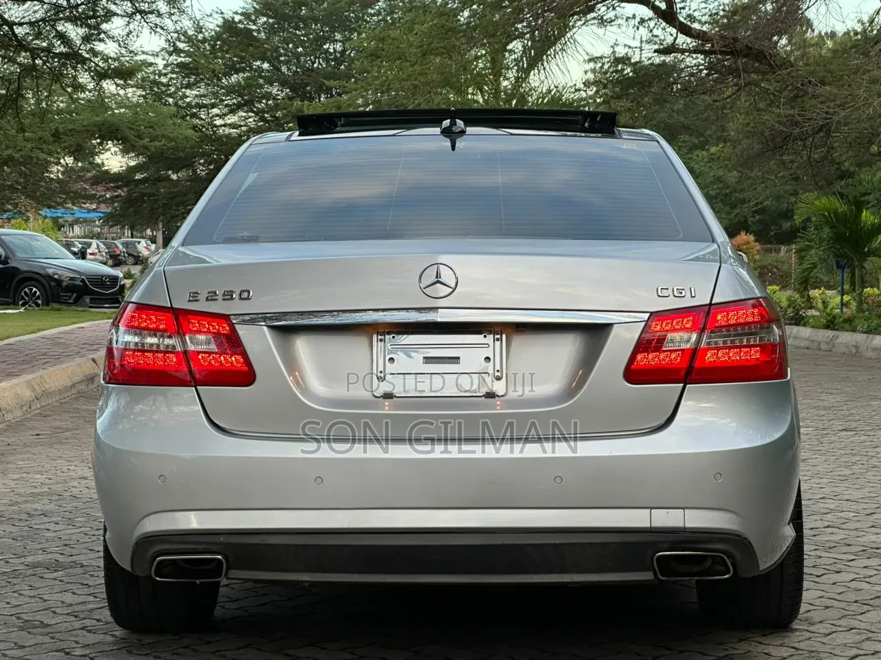 Mercedes-Benz E250 2011 Silver