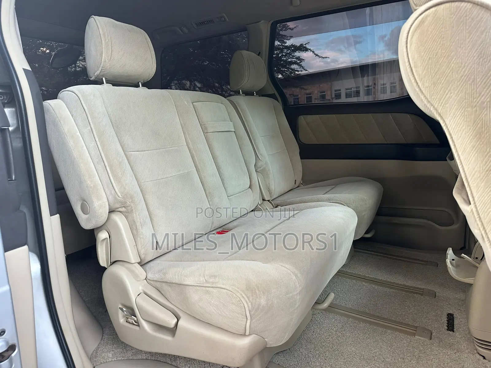 Toyota Alphard 2006 Silver