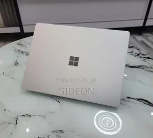 Laptop Microsoft Surface Go 16GB Intel Core i5 SSD 256GB
