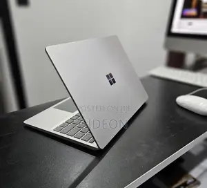 Laptop Microsoft Surface Go 8GB Intel Core i5 SSD 256GB