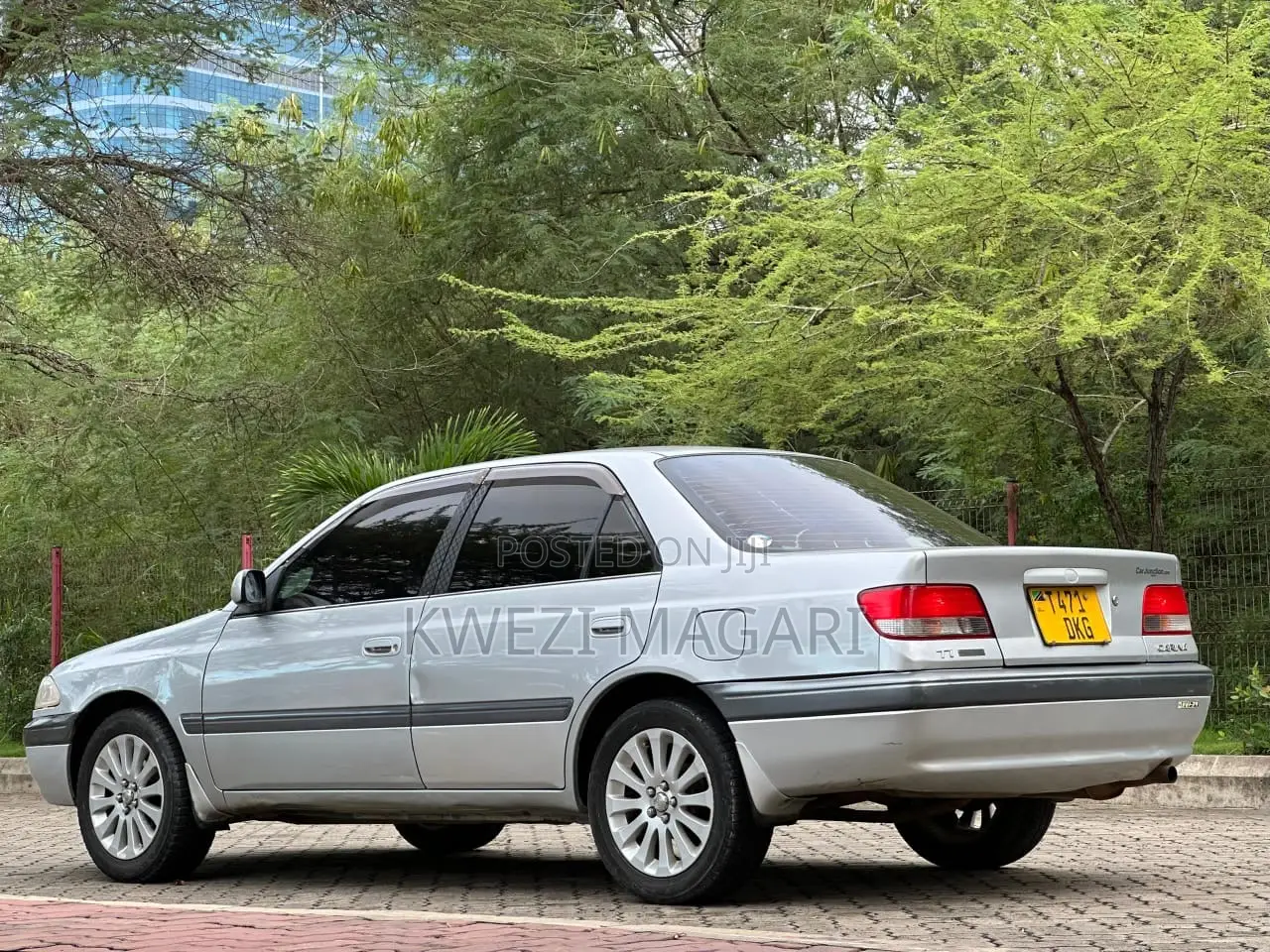 Toyota Carina 2001 Silver