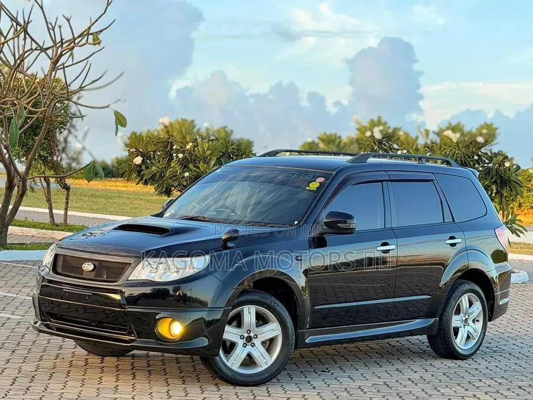 Subaru Forester 2010 Black