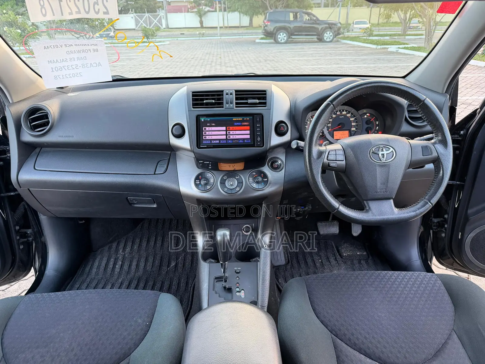 Toyota Vanguard 2012 Black