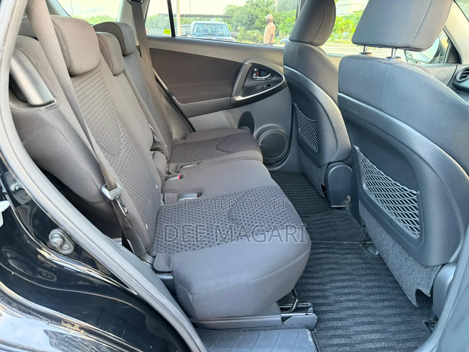 Toyota Vanguard 2012 Black