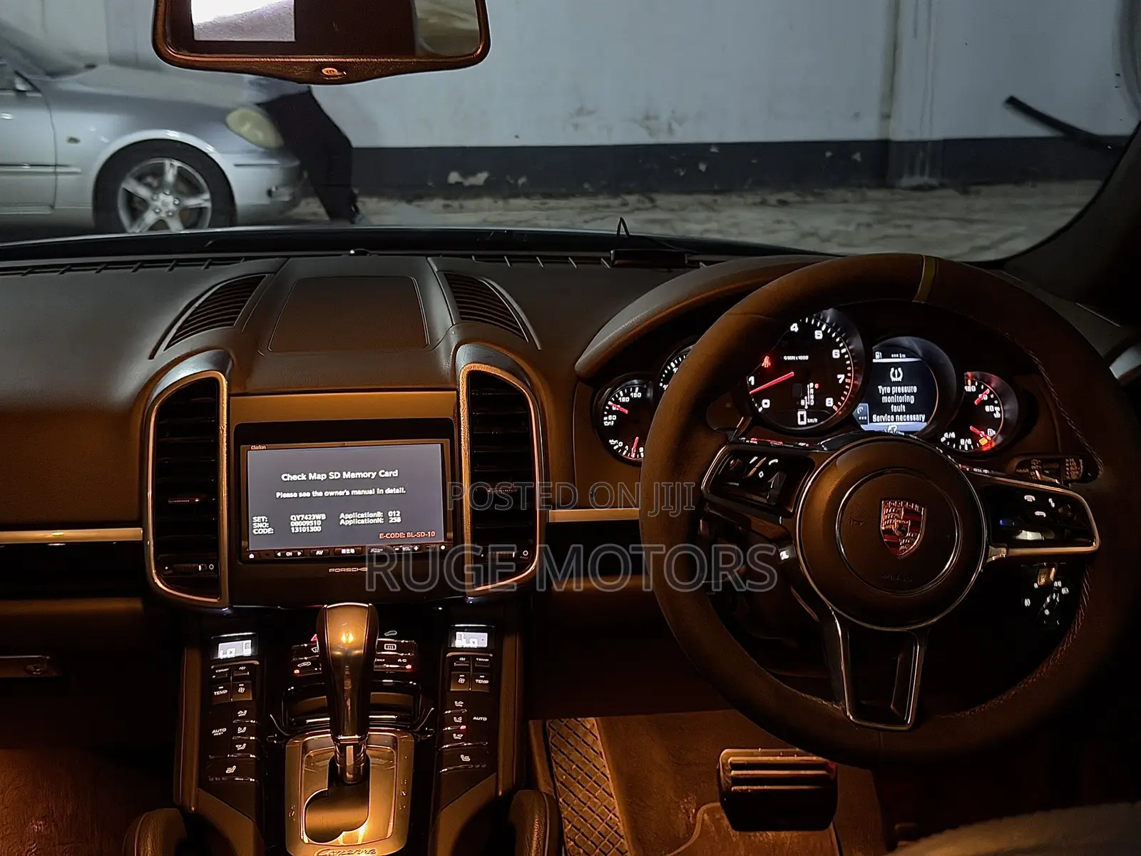 Porsche Cayenne 2016 White