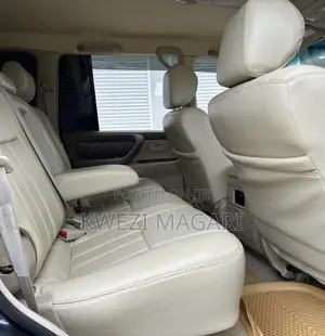 Toyota Land Cruiser 2005 Black