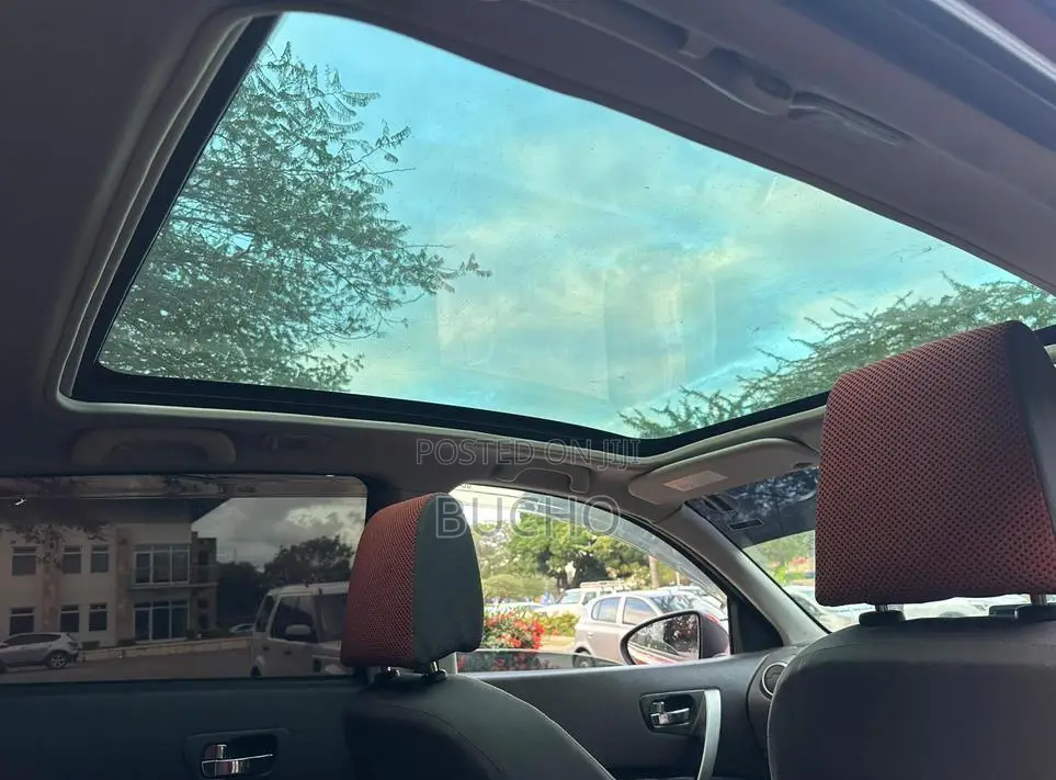 Nissan Dualis 2009 Maroon