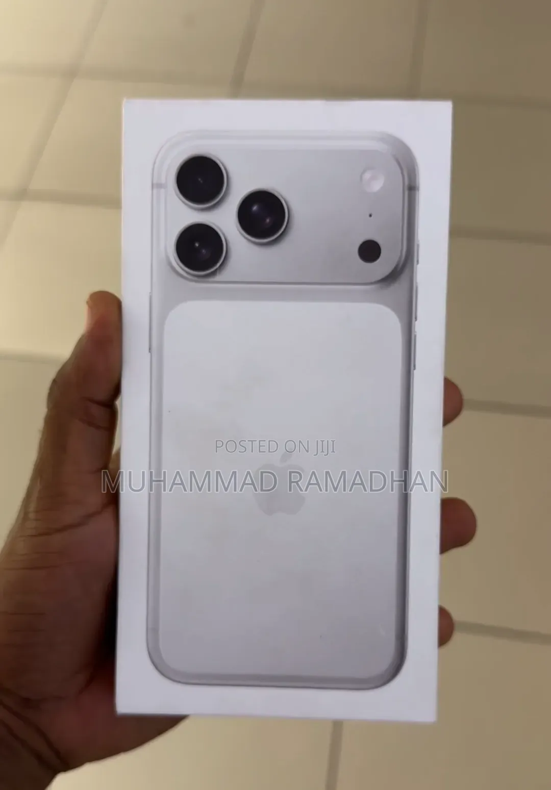 New Apple iPhone 17 Pro Max 256 GB Silver