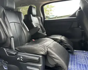 Toyota Alphard 2016 Black