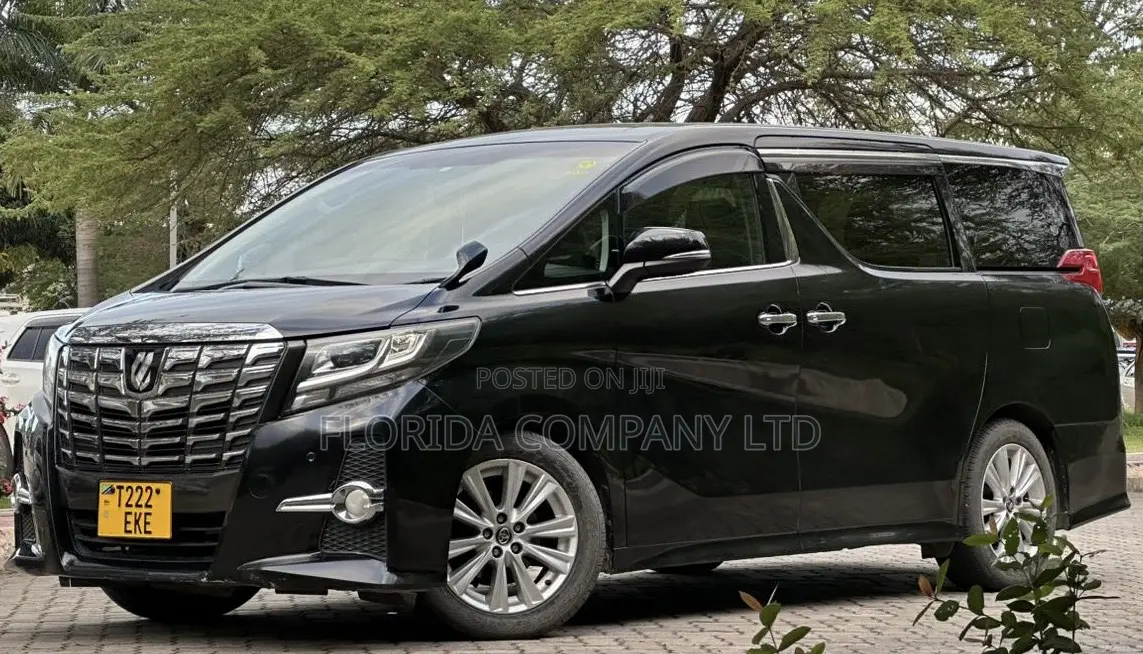 Toyota Alphard 2016 Black