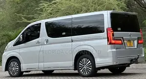 Toyota Quantum 2019 Silver