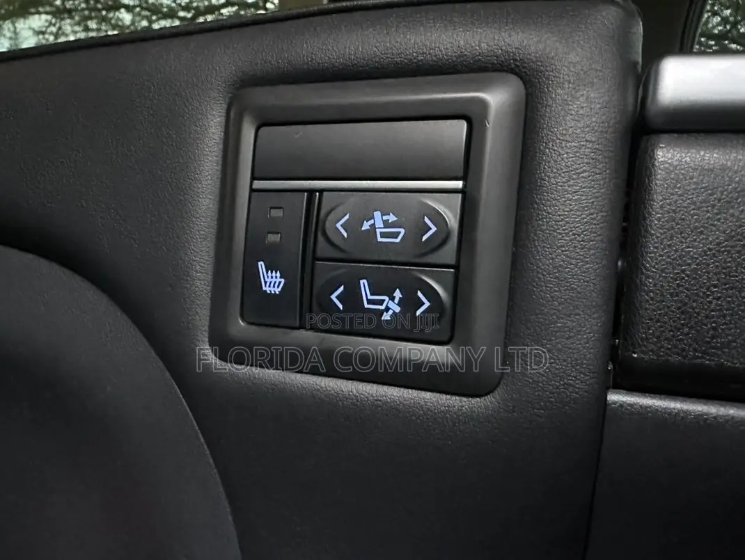 Toyota Quantum 2019 Silver