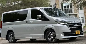 Toyota Quantum 2019 Silver