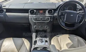 Land Rover Discovery 2015
