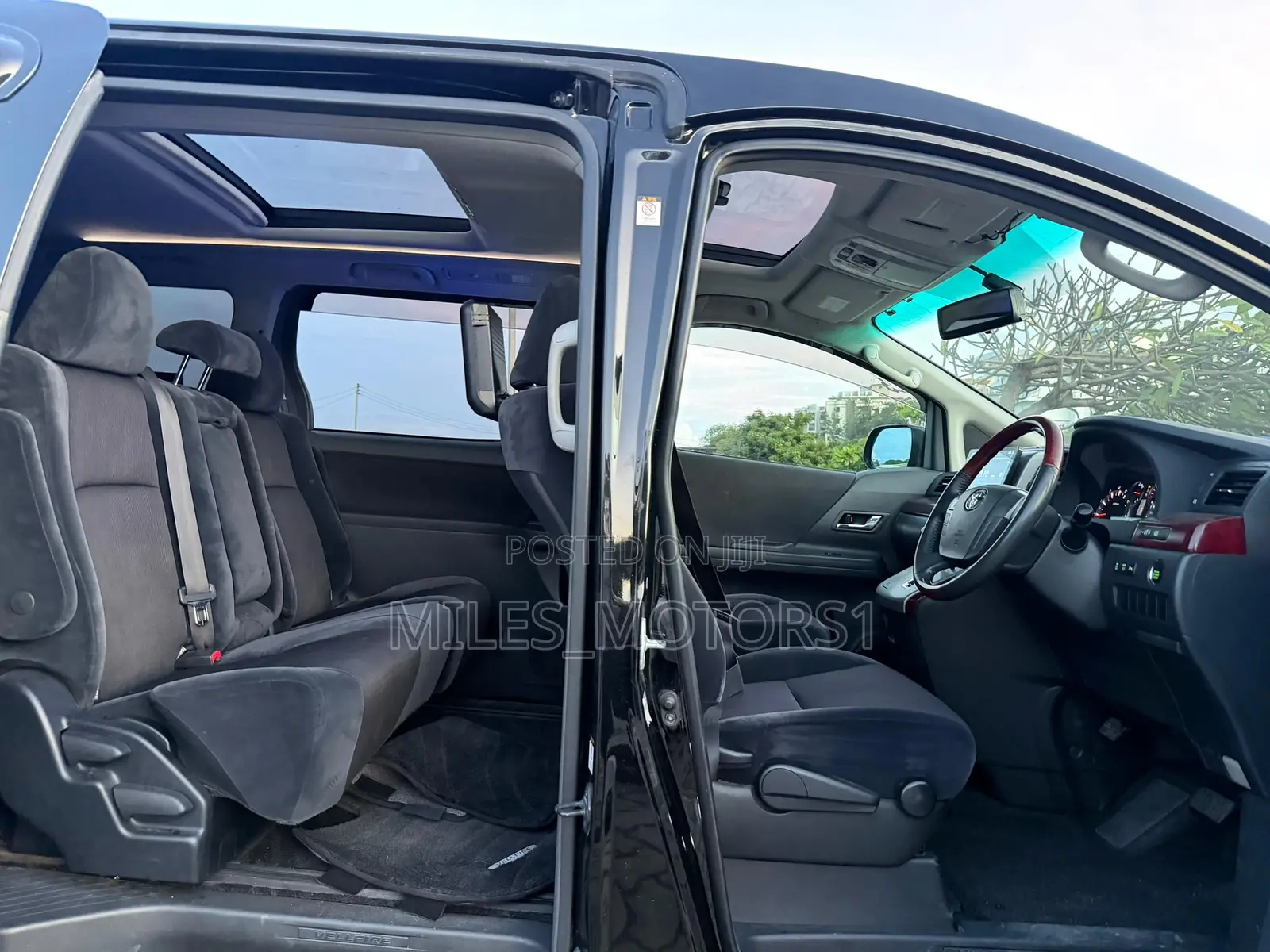 Toyota Vellfire 2009 Black