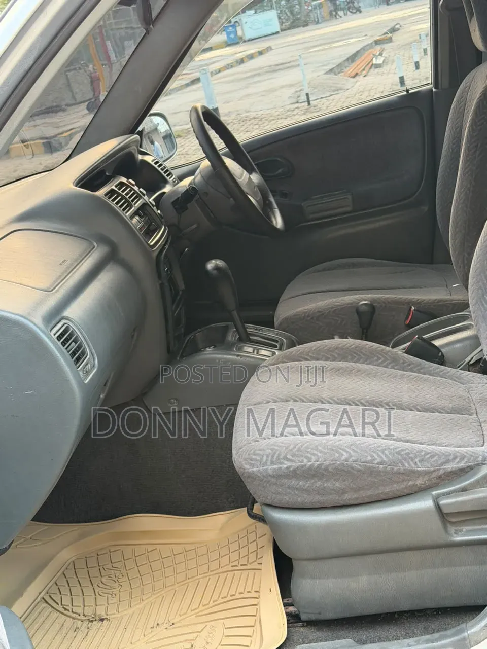 Suzuki Escudo 2005 Silver