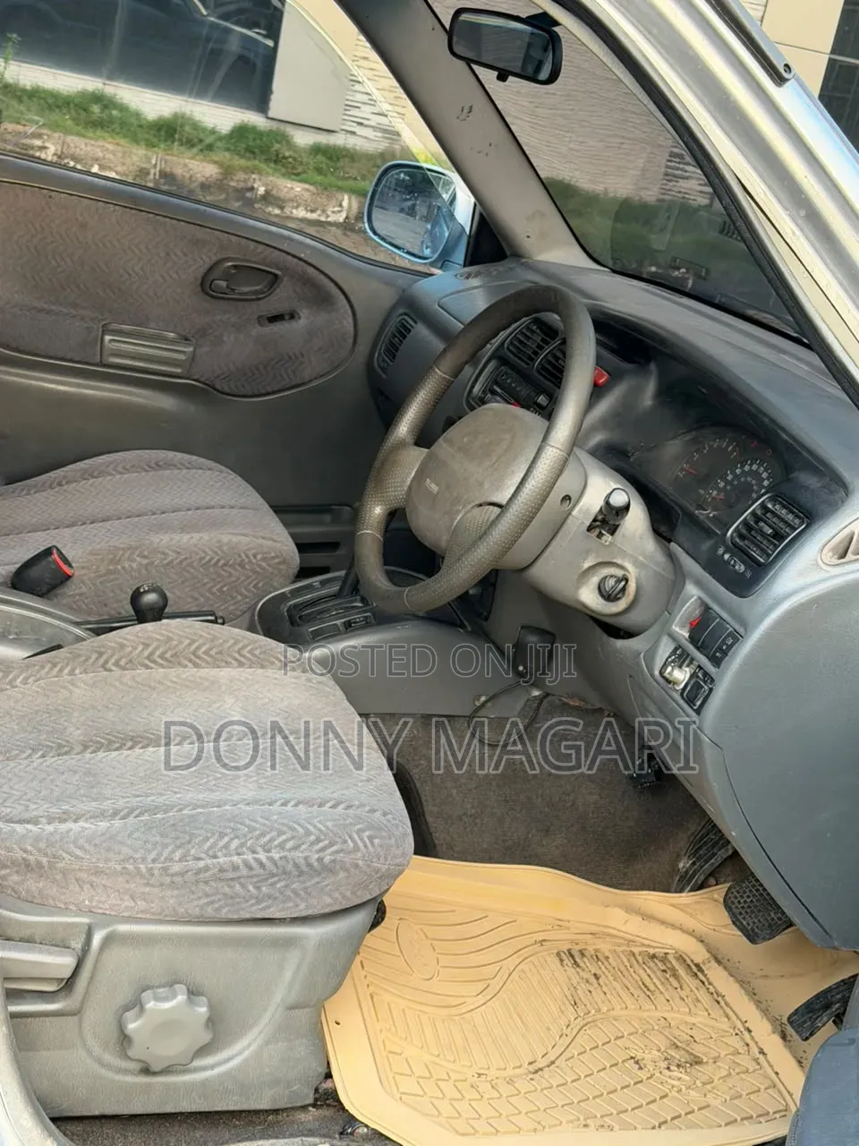 Suzuki Escudo 2005 Silver