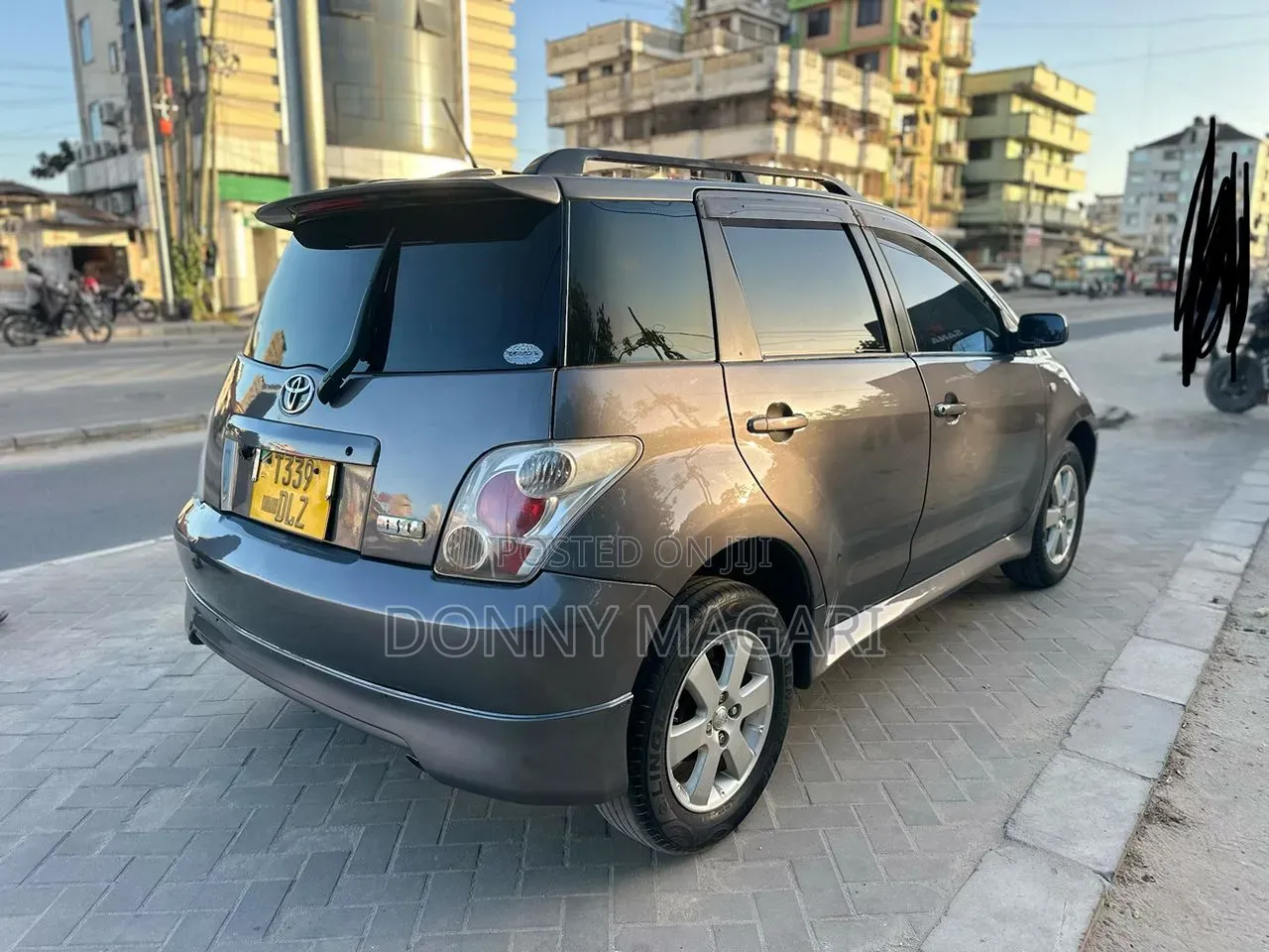 Toyota IST 2004 Gray