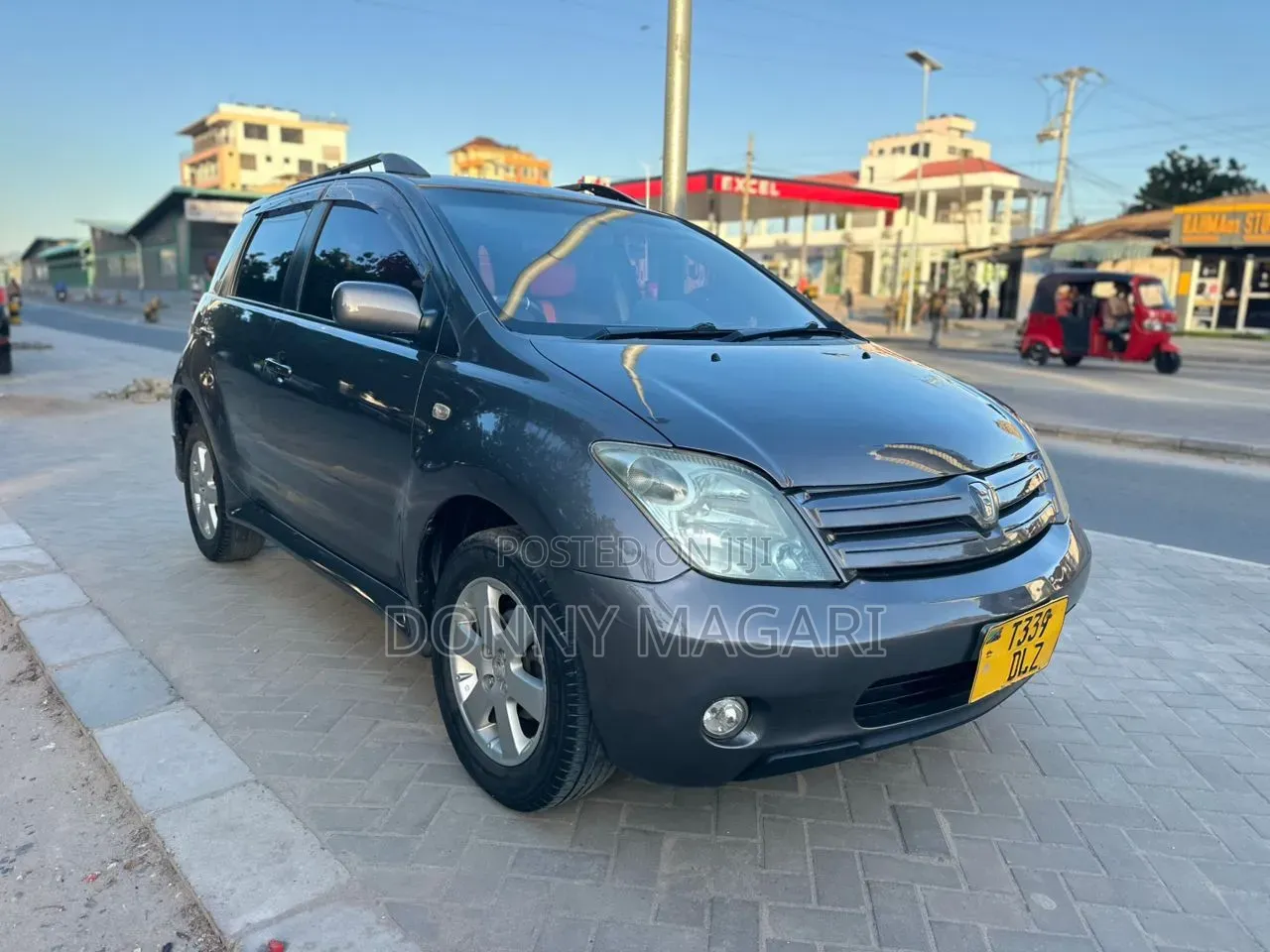 Toyota IST 2004 Gray