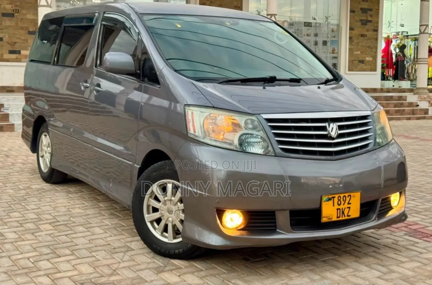 Toyota Alphard 2004 Gray